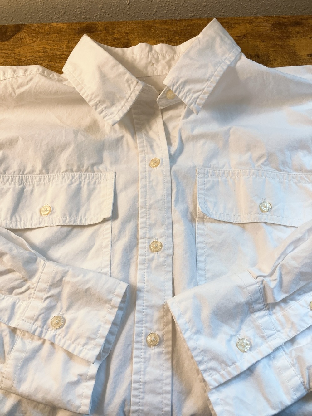 Free Assembly Oversized White Poplin Button Down Longsleeve Crop Shirt Relaxed - Picture 8 of 9